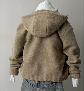 H&M Teddy karvane parka kapuutsiga / talvejope (9 foto / 10)