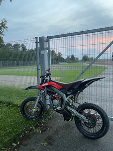Aprilia sx50 2012 (4 foto / 4)