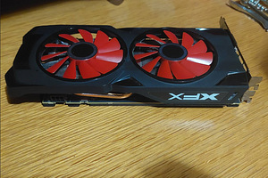ПРОДАЕТСЯ AMD XFX RX 470 8 ГБ. (2 фото из 4)