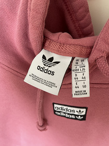Naiste kapuuts adidas (5 foto / 5)