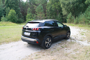 ПРОДАЕТСЯ ОБСЛУЖЕННЫЙ PEUGEOT (5 фото из 8)