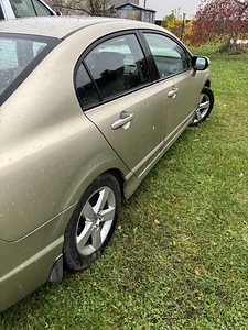 Honda civic (3 foto / 7)