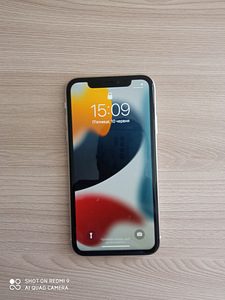 iPhone 11 (3 foto / 5)