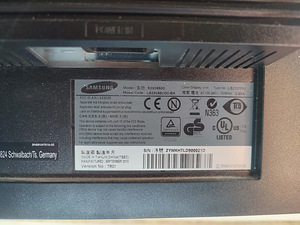 Samsung monitor (2 foto / 3)
