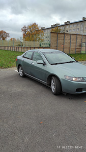 HONDA ACCORD (11 foto / 11)