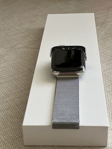 Apple Watch 6 44mm Stainless Steel Silver + LTE (2 foto / 6)