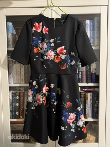 Платье Ted Baker размер M
