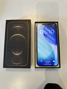 iPhone 12 Pro Max (2 foto / 9)
