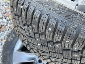 X5 BMW 245/55/19 STAR SPOKE 251 Continental Ice Contact 2 (2 foto / 3)