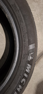 Шины 235/50R19 Michelin Primacy4 (2 фото из 10)
