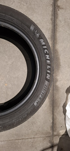 Шины 235/50R19 Michelin Primacy4 (5 фото из 10)