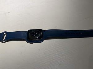 Apple watch series 7 GPS+cellular (3 foto / 5)