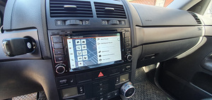 VW TOUAREG (13 foto / 14)