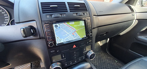 VW TOUAREG (14 foto / 14)