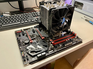 Gigabyte z370 gaming3 (1 foto / 4)
