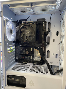 Комплектующие для компьютера Amd (3 фото из 3)