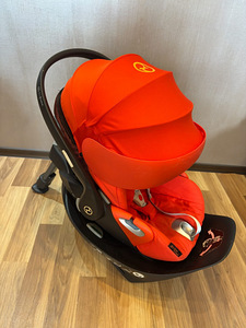 Cybex Cloud Z i-Size + Base Z Isofix (1 foto / 5)