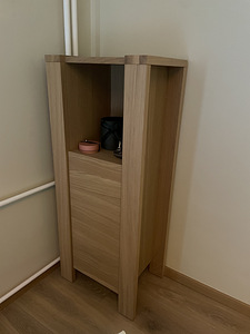 Деревянный комод (2 фото из 3)