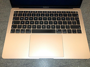 MacBook Air2018 128GB 1,6 GHz Dual-Core Intel Core i5 (2 foto / 5)