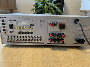 Sony võimendi ja kõlarite kmp (2 foto / 5)
