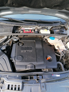 Audi a4 b7 2.0 125kw quattro (6 foto / 11)