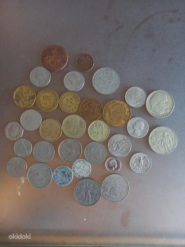 Монет (фото #1)
