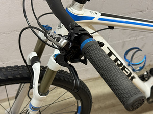 Trek Superfly 9.7 Carbon Maastikuratas (5 foto / 8)