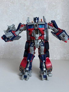 Transformers (2 foto / 4)