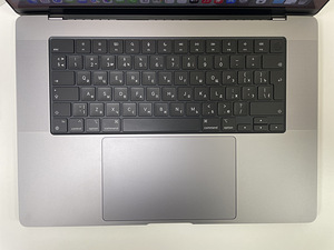 MacBook Pro 16 2021 M1 Pro 16GB 512GB (5 foto / 9)