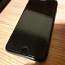 iPhone 8 64 ГБ «серый космос» (фото #2)