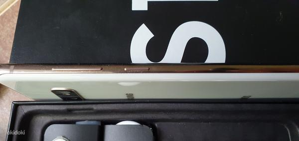 Samsung Galaxy S10+, Ceramic white,8/128 Гб,Новый (фото #1)