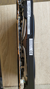 Продается видеокарта AMD Radeon RX 6700 XT (3 фото из 6)