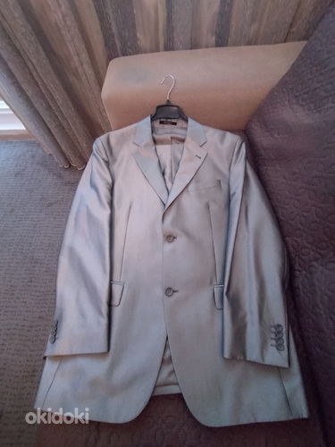 Müüa uus hõbedane ülikond... (foto #3)