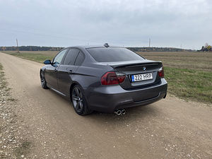 BMW 330 E90, 3.0d 170kw, Tehase M pakett (4 foto / 10)