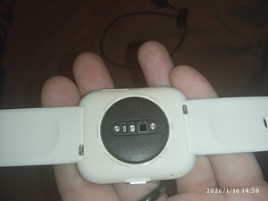 Amazfit Bip 5 nutikell heas korras, 2 rihma + kaitsekorpus (8 foto / 9)