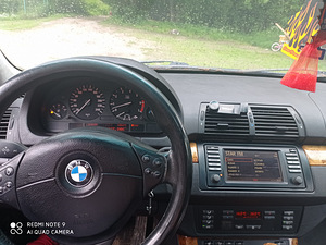 BMW x5 is sportpakett 4.4 V8 210kw (2 foto / 5)