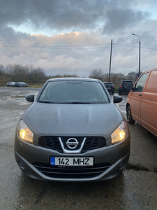 Nissan Qashqai (3 foto / 6)