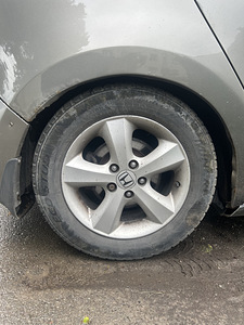 Honda fr-v (10 foto / 15)