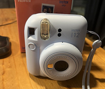 Kiire kaamera instax mini 12 + 2 padrunit