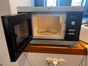 AEG Electrolux mikrolaineahi (2 foto / 3)