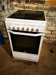 Продам электроплиту indesit (2 фото из 2)