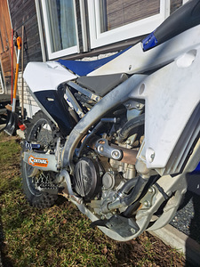 Yamaha YZ250F 2017 (3 foto / 10)