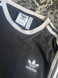 Adidas Black Longsleeve (2 foto / 2)