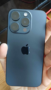 iPhone 15 pro 256 (4 foto / 6)