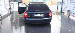 Ауди А4 Avant 1.6 (11 фото из 14)