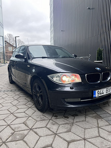Авто BMW 120i (3 фото из 9)