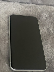 iPhone XR 64GB (3 foto / 3)