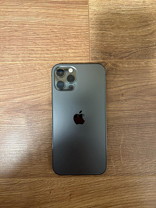 iPhone 12 про 128гб (2 фото из 5)