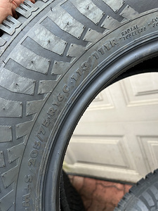 205/75R16C NAASTREHVID NOKIAN (UUED) (3 foto / 3)