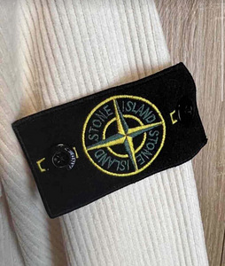Бархатная рубашка Stone Island (1 фото из 5)